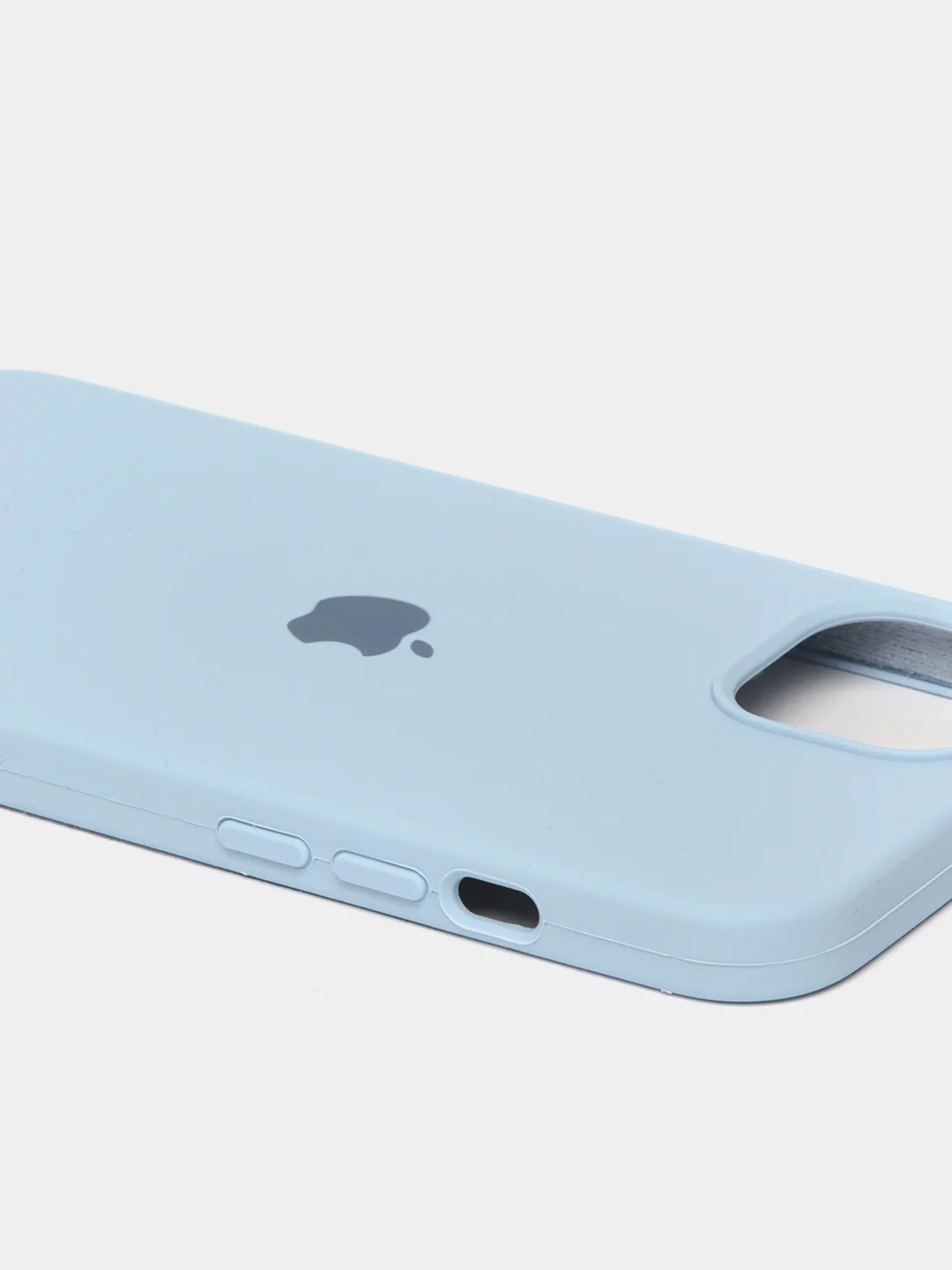 Светло-синий чехол Silicone Case для iPhone 13 с закрытым низом