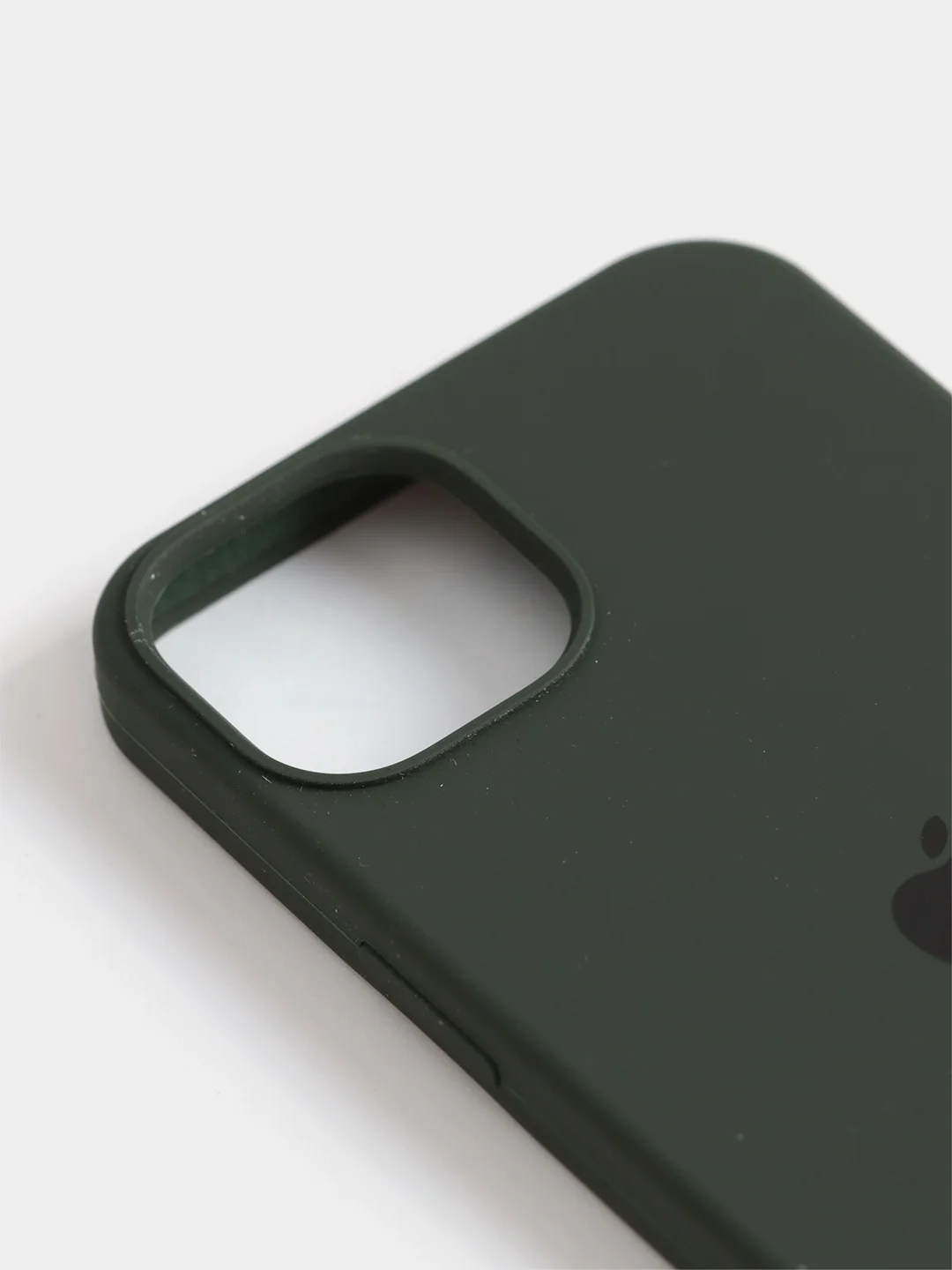 Тёмно-зелёный чехол Silicone Case для iPhone 13 / 13 Pro / 13 Pro Max с открытым низом