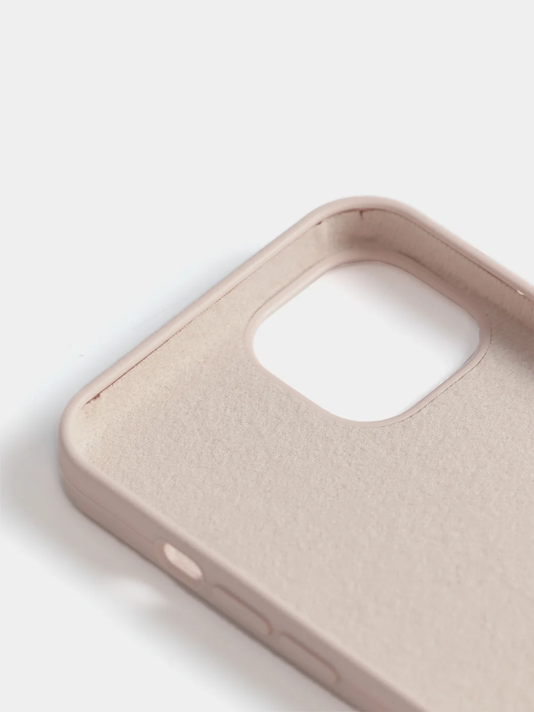 Кремовый чехол Silicone Case для iPhone 13 / 13 Pro / 13 Pro Max с открытым низом