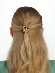 Розовый заколка краб
