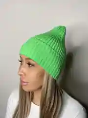 Шапка бини