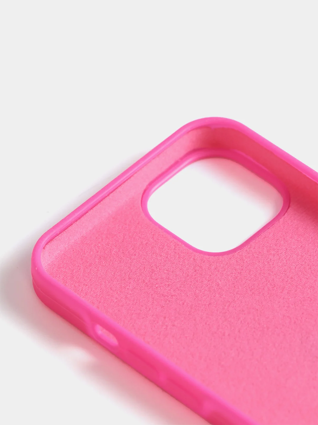 Фуксия чехол Silicone Case для iPhone 13 / 13 Pro / 13 Pro Max с открытым низом