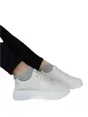 Женские кроссовки кеды