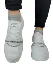 Женские кроссовки кеды
