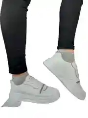 Женские кроссовки кеды