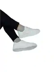 Женские кроссовки кеды