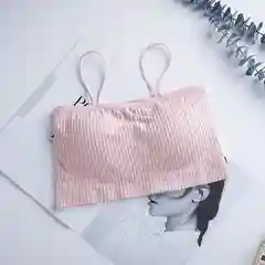 Розовый женский топ на тонких бретелях
