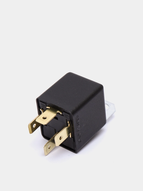 Реле 4-контурное с ухом 12V (75.3777-10) замыкающее
