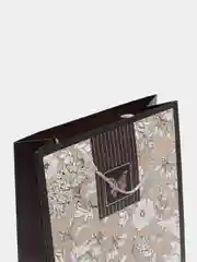 Шоколадный подарочный пакет бумажный с глиттером 26*32*10см