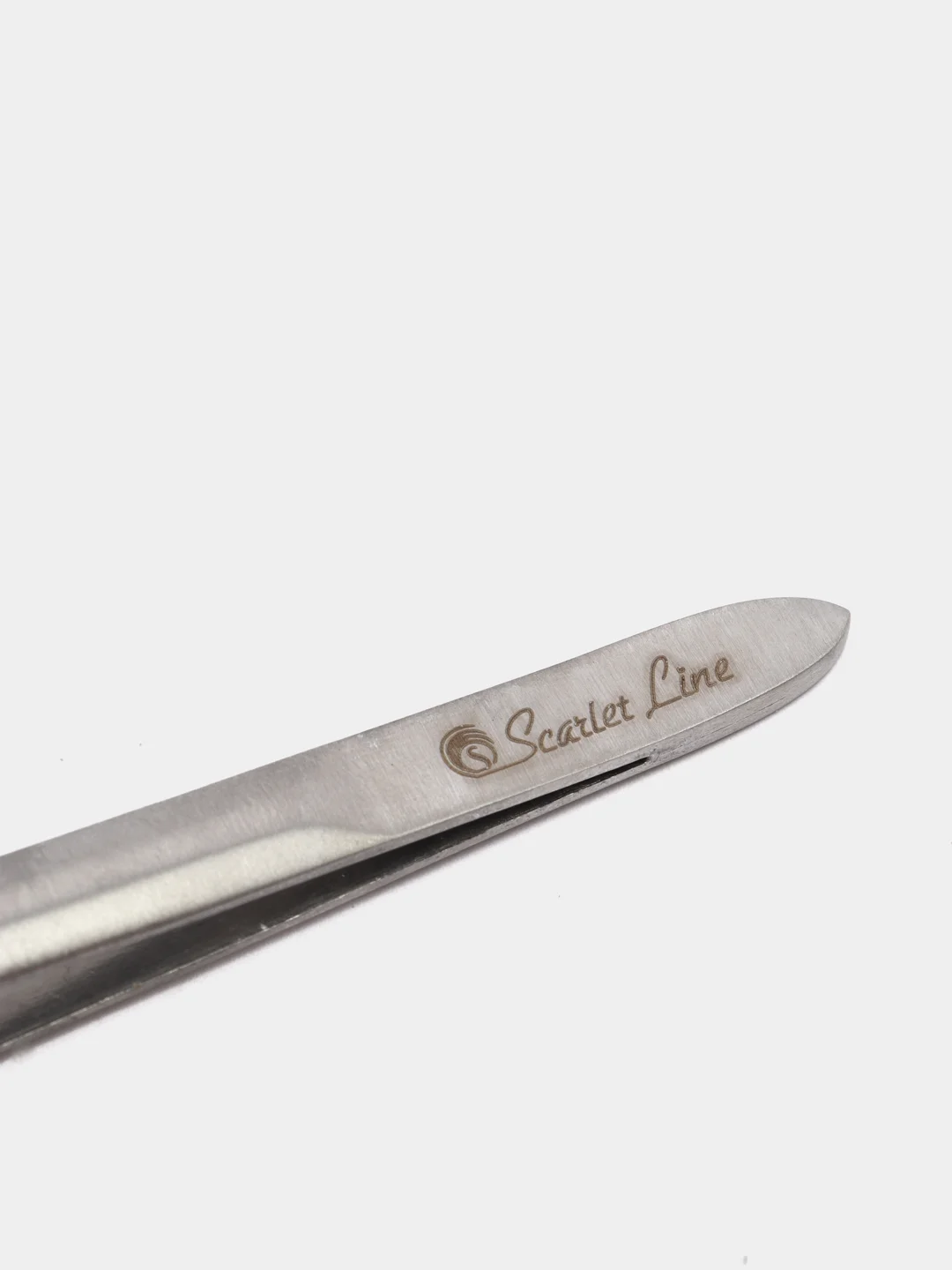 Пинцет для бровей Messer&Nagel SS-R19