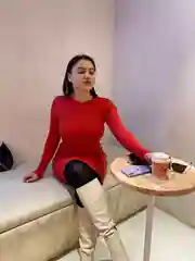 Красный платье трикотажное лапша