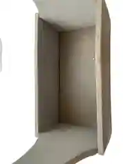 Серый деревянная коробка