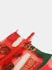 Красный пакет подарочный из органзы (мешочек) на завязках