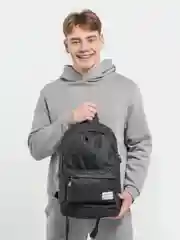 Черный рюкзак