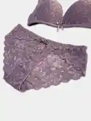 Комплект нижнего белья женский, кружевной