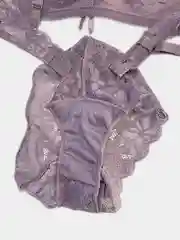 Комплект нижнего белья женский, кружевной