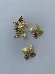 Золотой розетка для бус