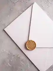 Золотой сургуч в сердечках, 20 штук