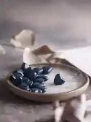 Индиго сургуч в сердечках, 20 штук