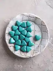 Мятный сургуч в сердечках, 20 штук