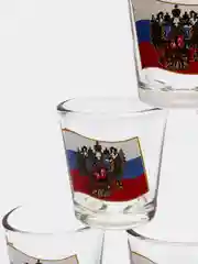 Подарочный набор "Герб на флаге": пепельница и 6 стопок
