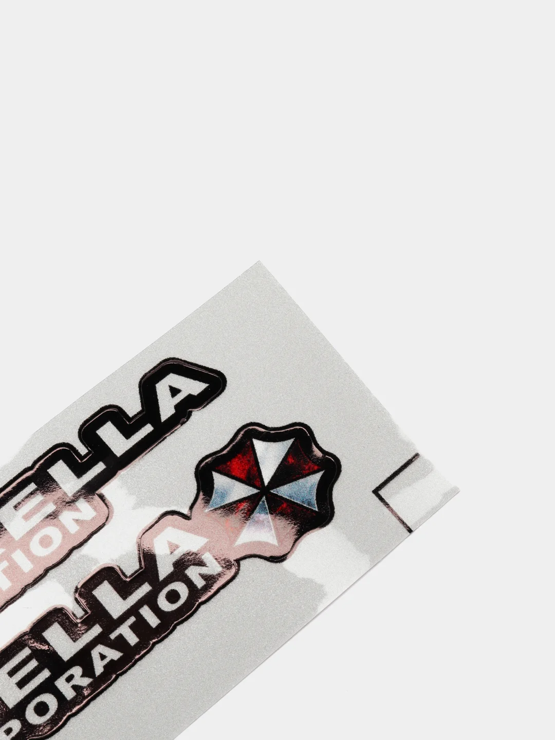 Серый наклейка на авто "Umbrella corporation"