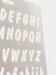 Желтый трафарет для творчества
