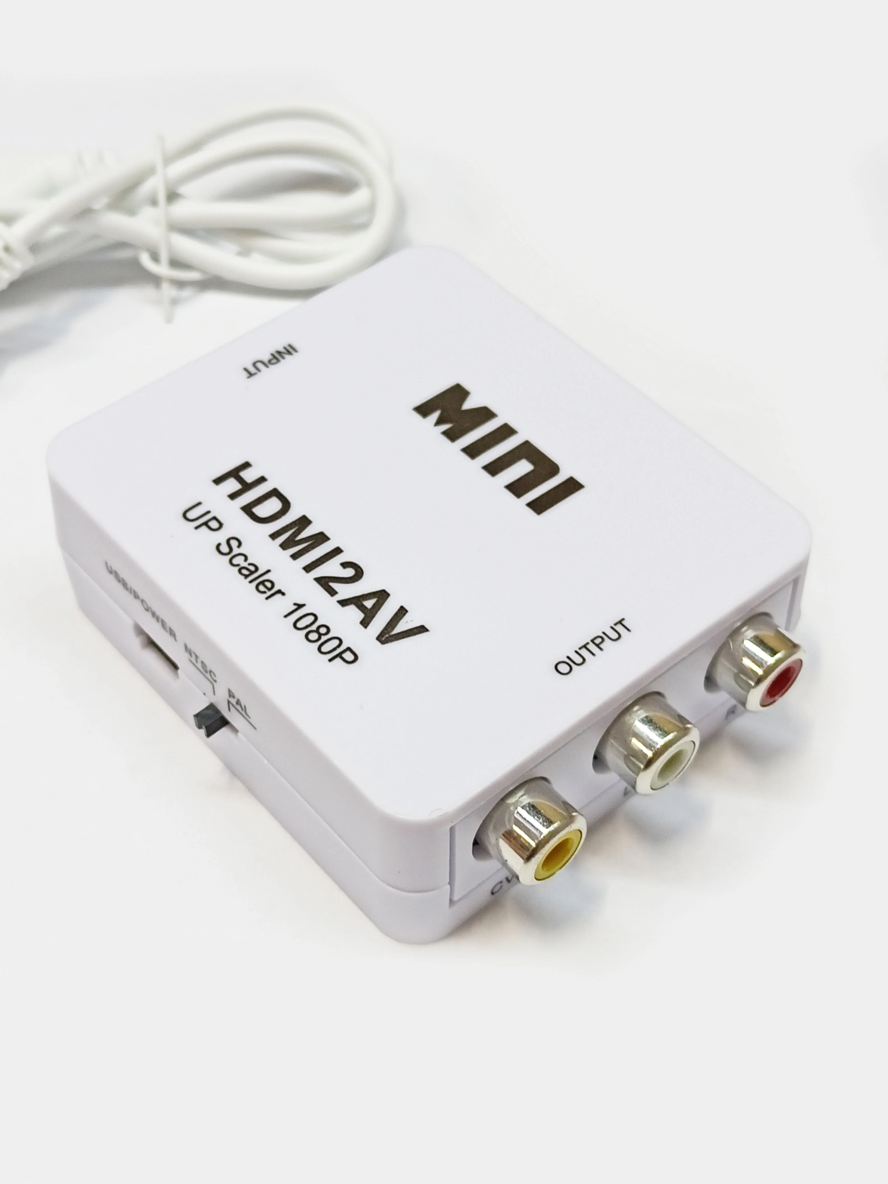 Белый переходник, Конвертер из HDMI в 3RCA (тюльпаны)