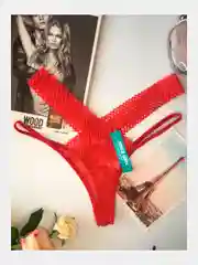 Красный трусы женские, стринги