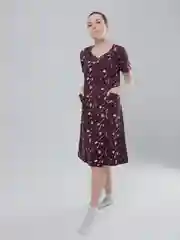 Бордовый халат на замке
