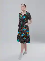 Коричневый халат на замке