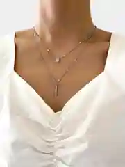 Серебряный многослойное колье из тонких цепочек с подвесками: желтое золото, серебро, розовое золото