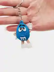 Синий стильный 3D брелок M&Ms /на рюкзак/на ключи