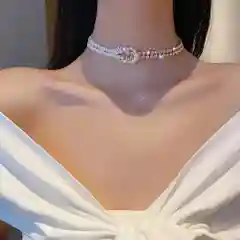 Белый колье-чокер на шею