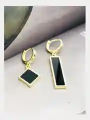 Золотой серьги "Ассиметрия"