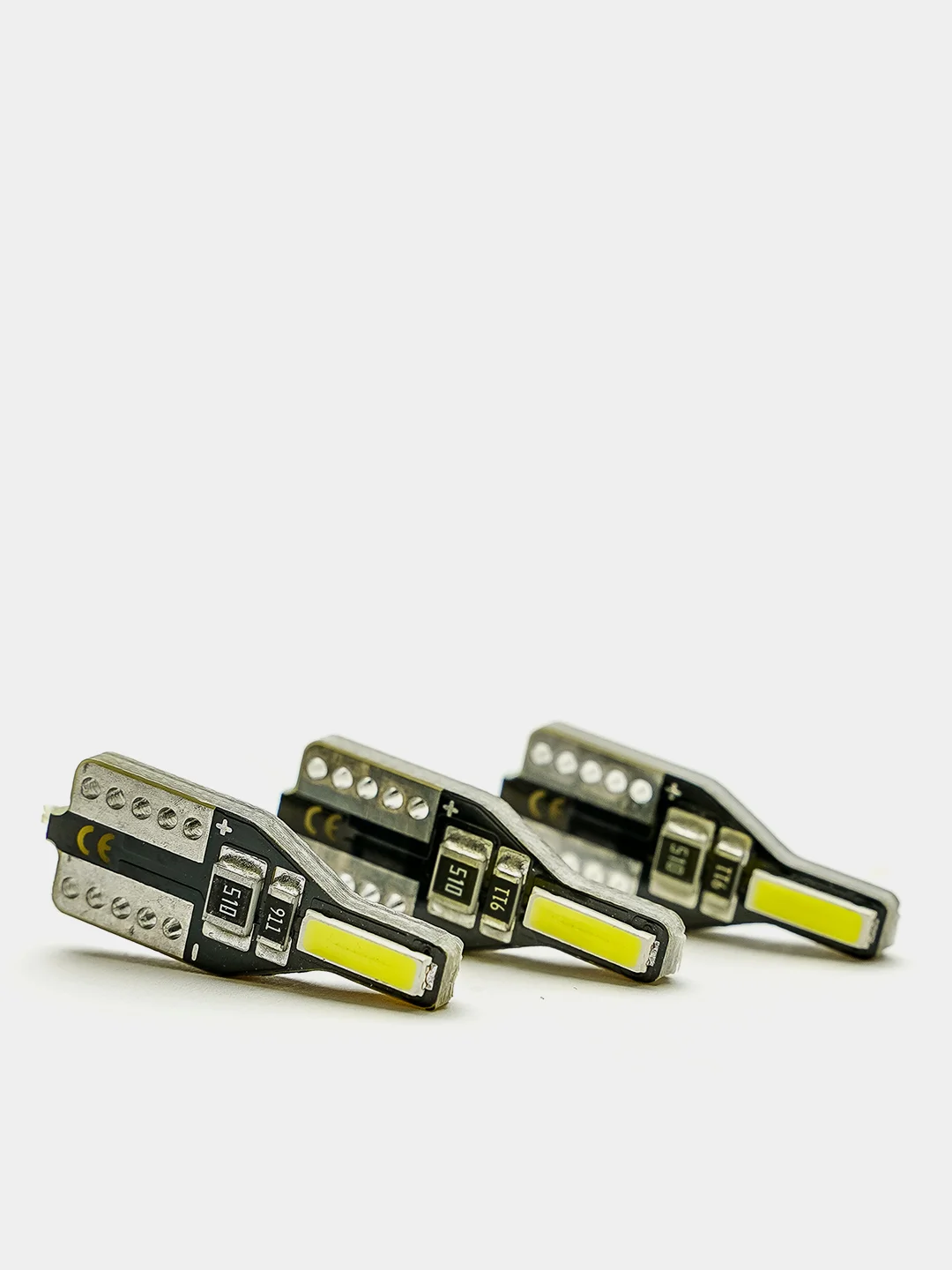 Белый светодиодная лампа Led T10-W5W