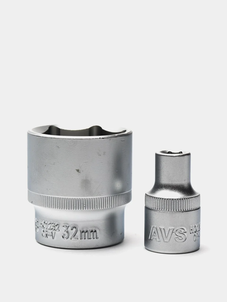 Головка торцевая шестигранная 1/2DR (8-32 мм)