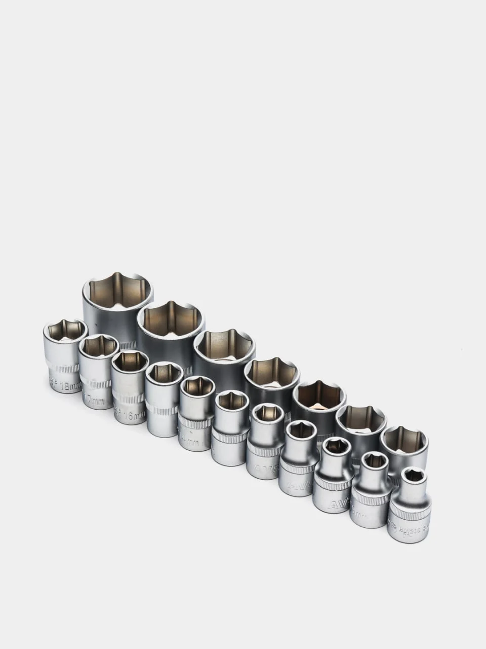 Головка торцевая шестигранная 1/2DR (8-32 мм)
