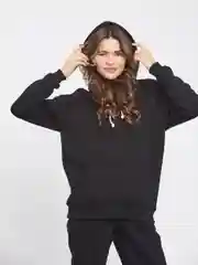 Черный спортивный женский костюм