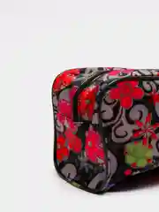 Косметичка дорожная