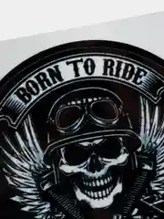 Черный наклейка на авто "Born to ride forced to work"
