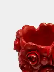 Красный кашпо "Розы"