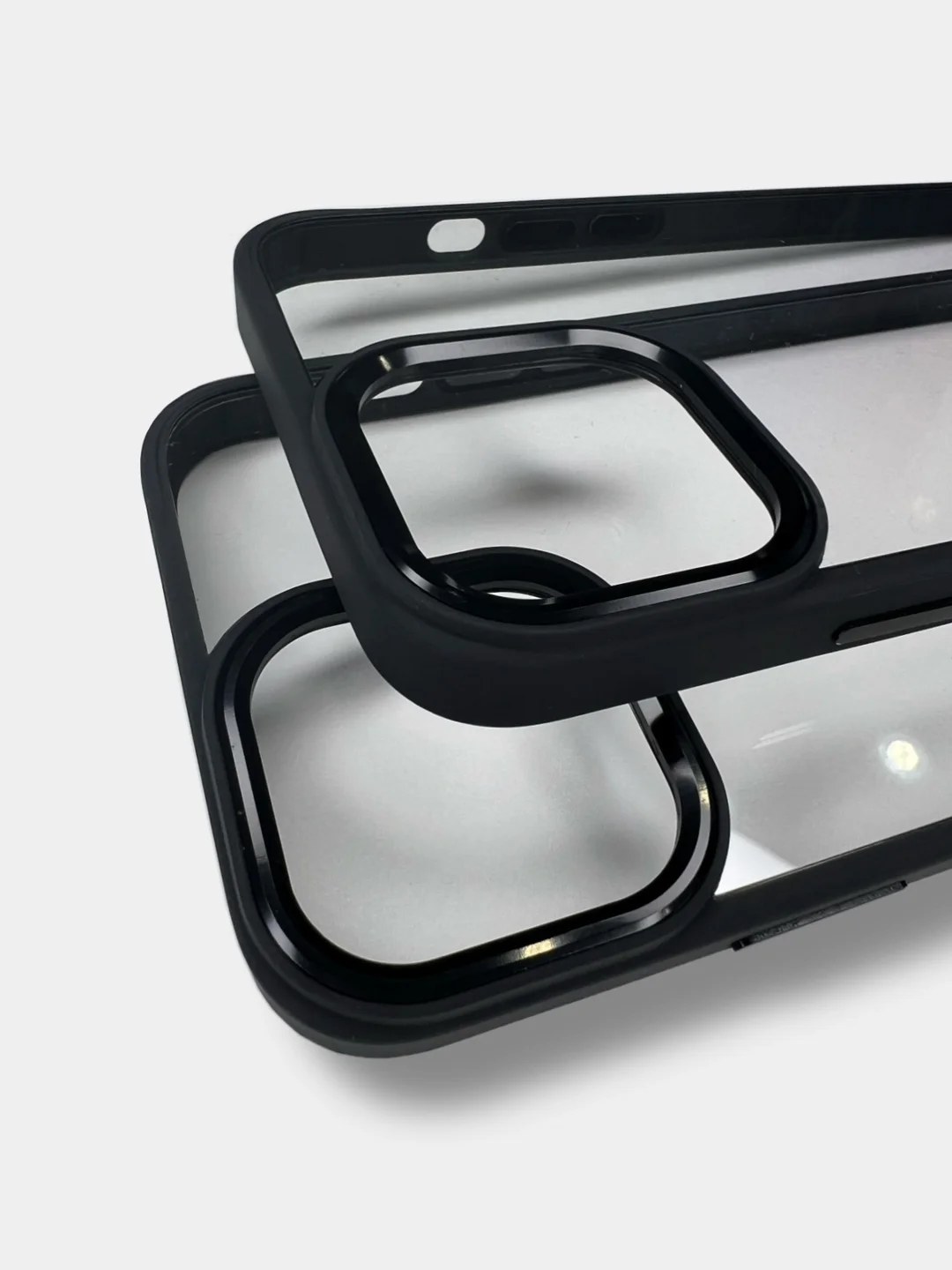 Черный прозрачный чехол с усиленными бортами iPhone 13, 13 Pro, 13 Pro Max
