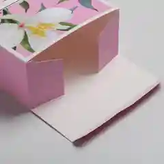 Розовый коробка складная "8 марта", 16 х 23 х 7.5 см