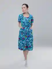 Лазурный халат на пуговицах