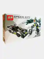 Черный конструктор блочный Speed city 2 в 1 "Гоночный автомобиль - робот"