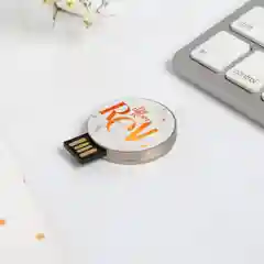 Флеш-карта на открытке The dream is real