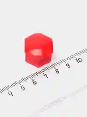 Золотой колпачки на колеса