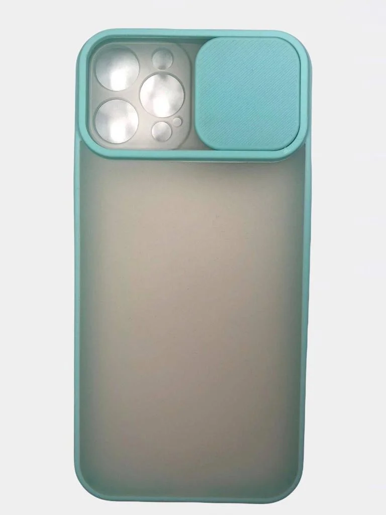 Бирюзовый чехол iPhone 11 Pro Max с защитой камеры полупрозрачный