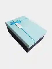 Подарочная коробка